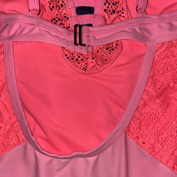 Full Body Swimsuit 🩱 - Picture 3 of 3